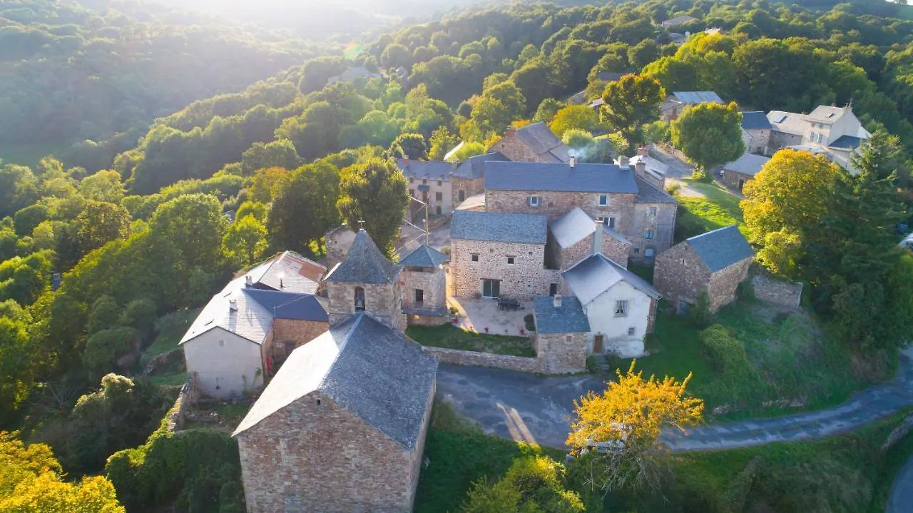 La Cazette Bed and Breakfast Recoules-Previnquieres 0*,  Frankrike